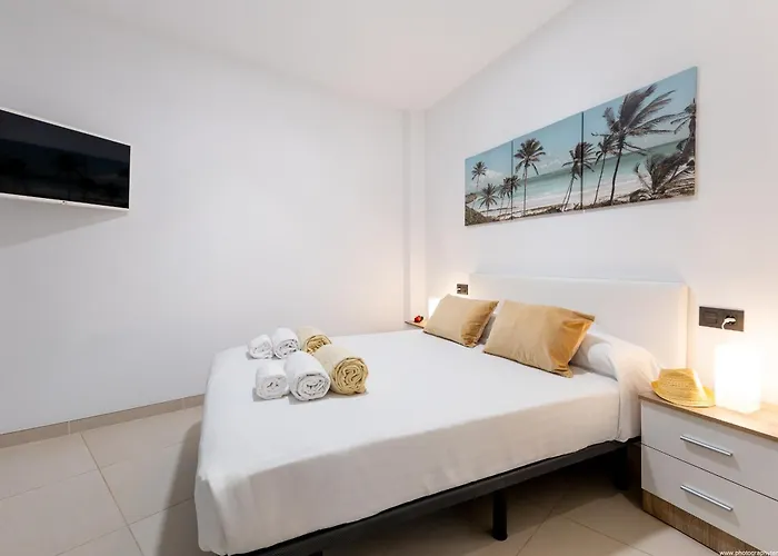 Edificio Korner Adeje 阿德耶