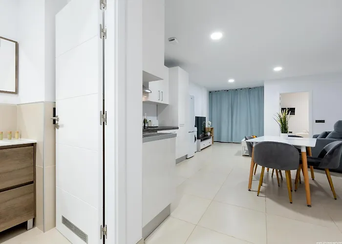 Edificio Korner Adeje 阿德耶